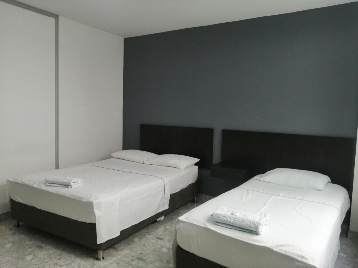 Hotel Bucare Yopal Exteriör bild