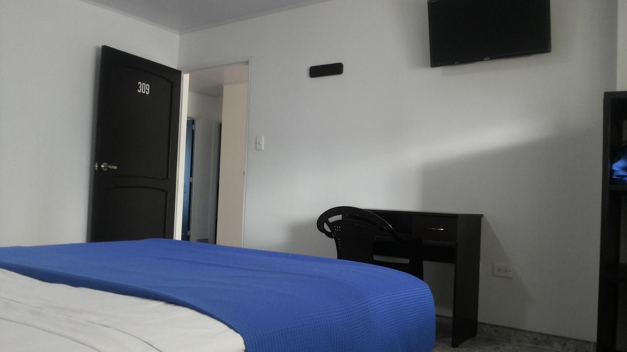 Hotel Bucare Yopal Exteriör bild