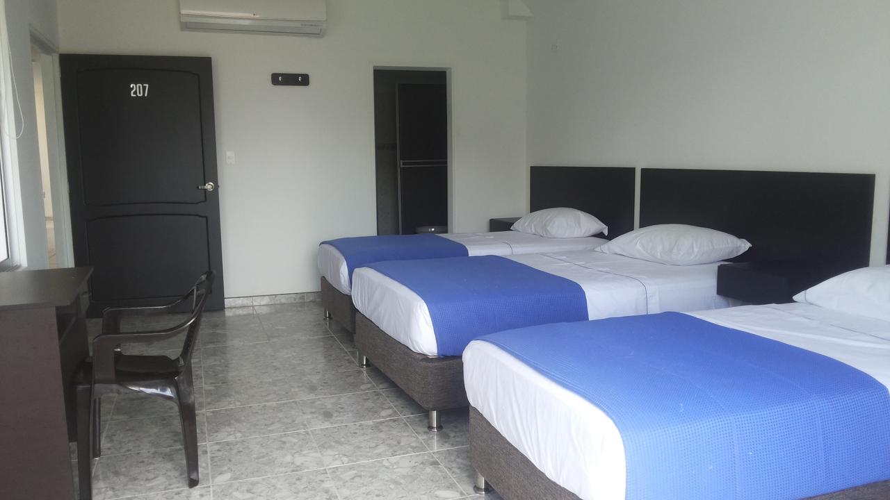 Hotel Bucare Yopal Exteriör bild